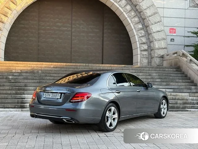 Mercedes-Benz E-Class W213 id 2991375 из Кореи 14