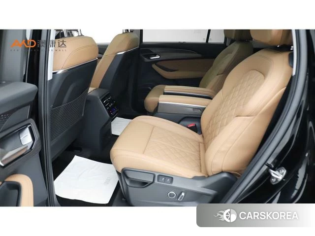 Audi Q6 2025 Черный из Китая, фото 5