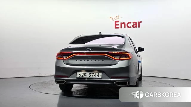 Hyundai Grandeur IG Hybrid id 4850096 из Кореи 14