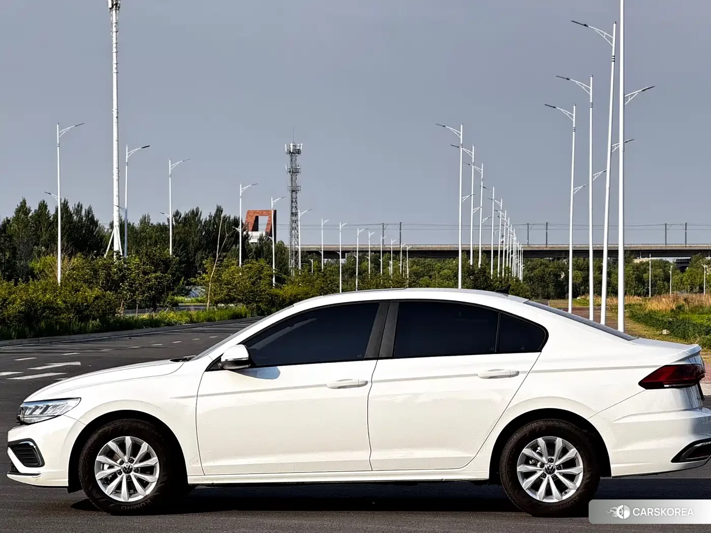 Volkswagen Bora id 4547925 из Китая 12