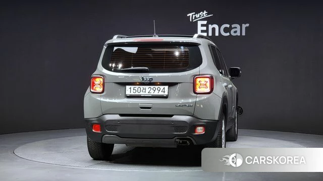 Jeep Renegade id 3955316 из Кореи 14