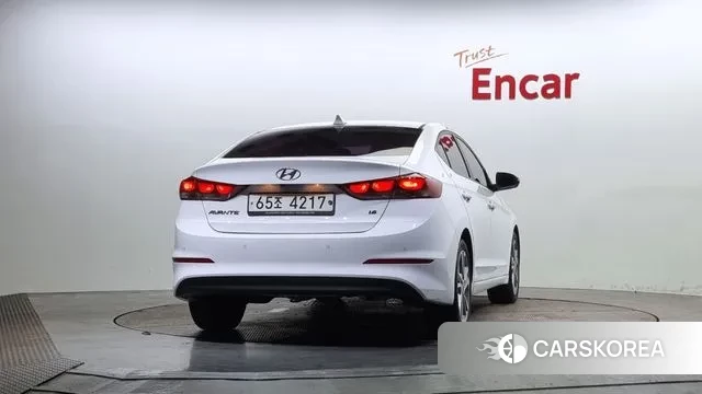 Hyundai Avante AD id 3039578 из Кореи 14