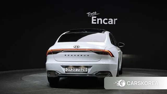 Hyundai The New Grandeur IG id 3519801 из Кореи 14