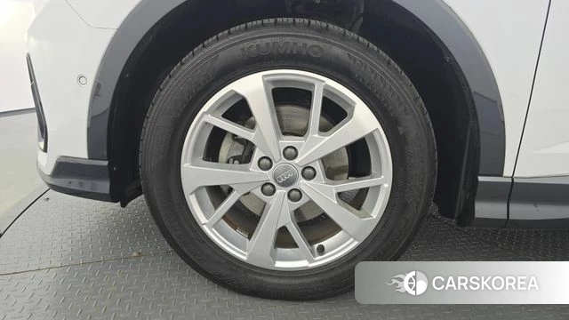 Audi Q3 (F3) id 4849259 из Кореи 28