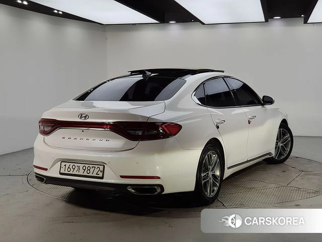 Hyundai Grandeur IG id 4677809 из Кореи 14