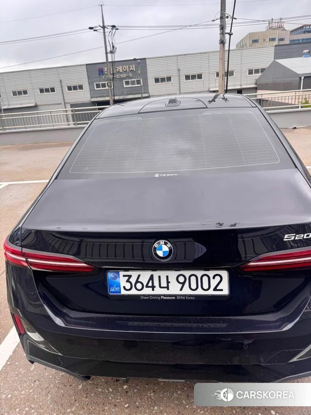 BMW 5 Series (G60) 2026 Черный из Кореи, фото 4