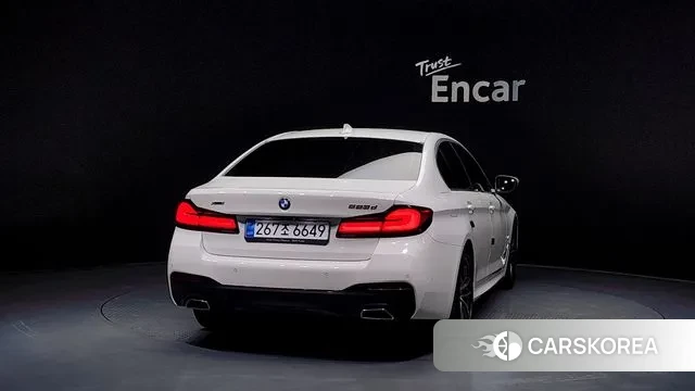 BMW 5 Series (G30) id 3427548 из Кореи 14