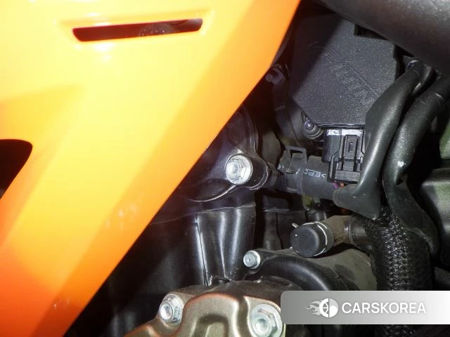 Engine photo
