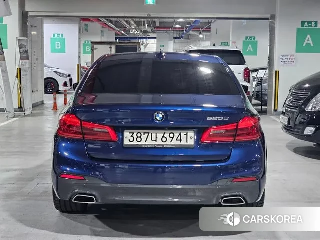 BMW 5 Series (G30) id 3607633 из Кореи 14