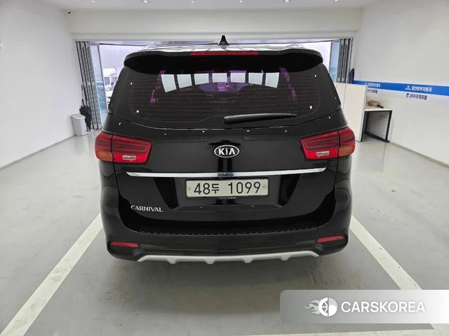 Kia The New Carnival id 3801325 из Кореи 11