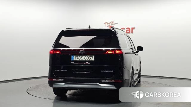 Kia Carnival 4th generation id 4331044 из Кореи 30