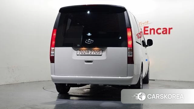 Hyundai Staria id 4682440 из Кореи 14