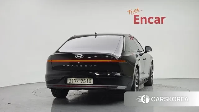 Hyundai Grandeur (GN7) id 3217902 из Кореи 14