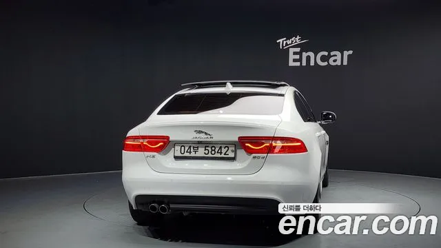 Jaguar XE id 2761721 из Кореи 14