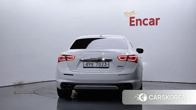 Maserati Ghibli id 3134605 из Кореи 14