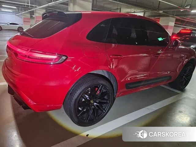 Porsche Macan 2023 Красный из Кореи, фото 6