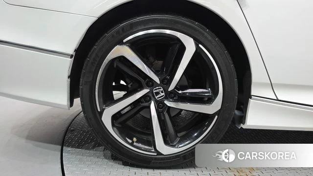 Honda Accord 10th Generation id 4632975 из Кореи 27