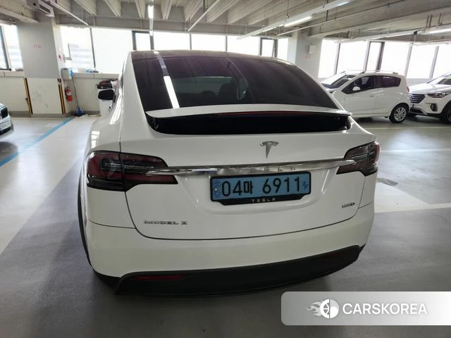 Tesla Model X id 4366436 из Кореи 14