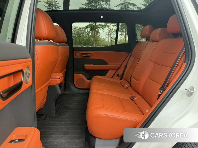 Toyota Platinum Wisdom 3X 2025 Белый из Китая, фото 4
