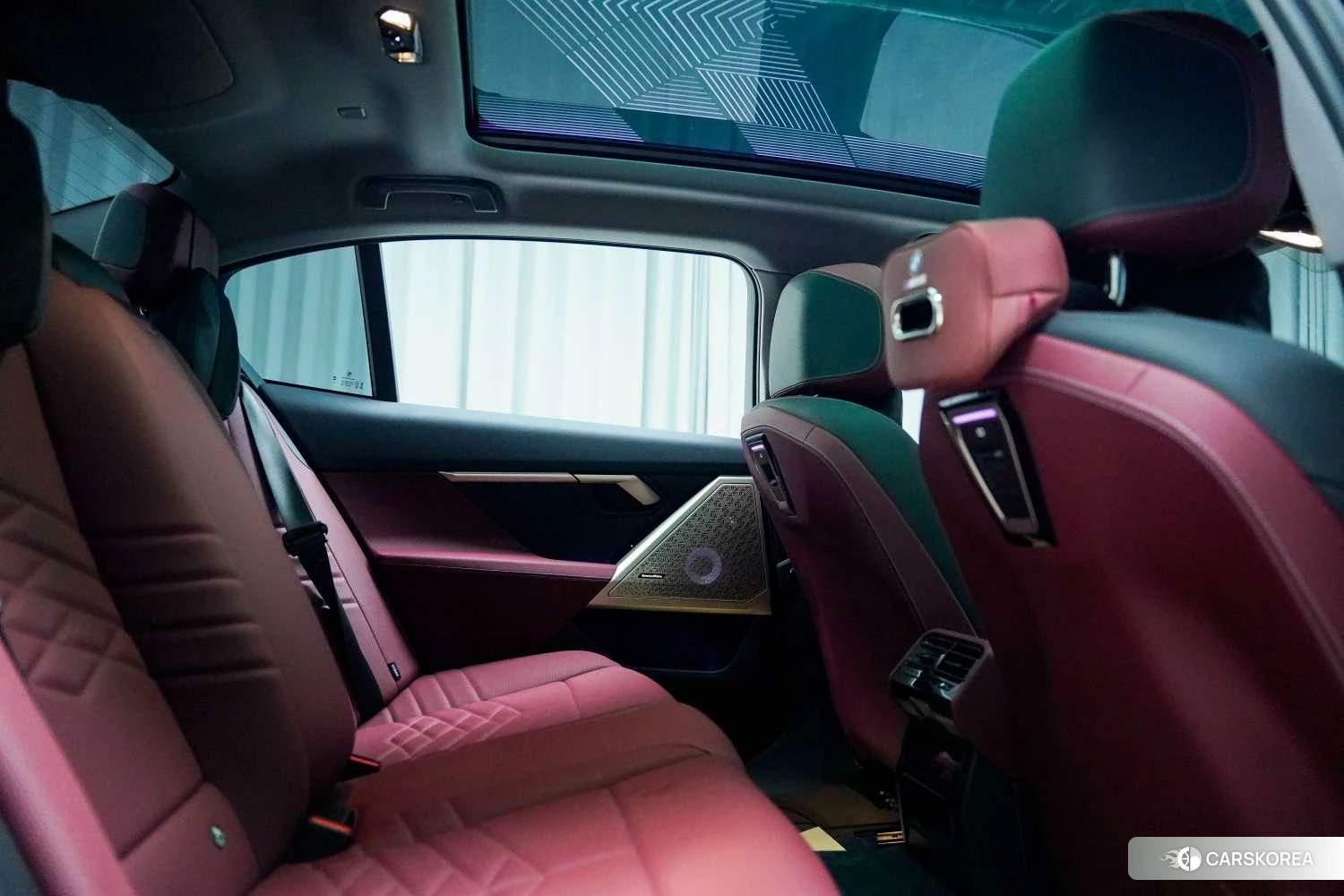 BMW 5 series 2024 Черный из Китая, фото 4