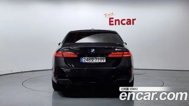 BMW 5 Series (G60) id 2526569 из Кореи 14