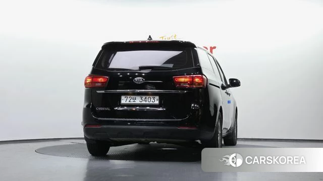 Kia The New Carnival id 4574482 из Кореи 14