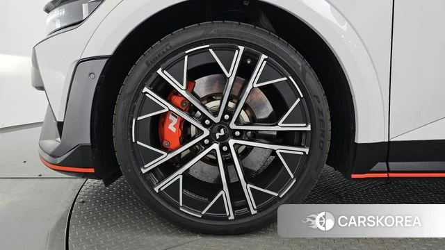 Hyundai Ionic 5 id 4279917 из Кореи 31
