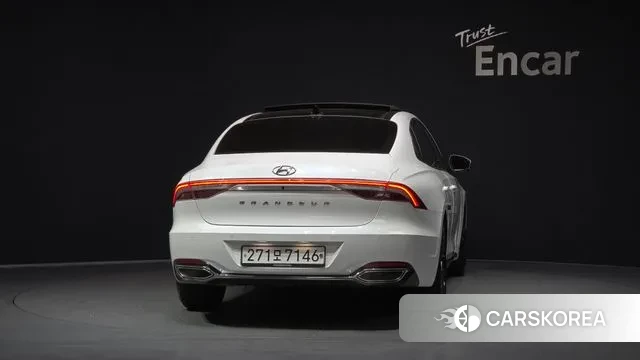 Hyundai The New Grandeur IG id 3588004 из Кореи 14