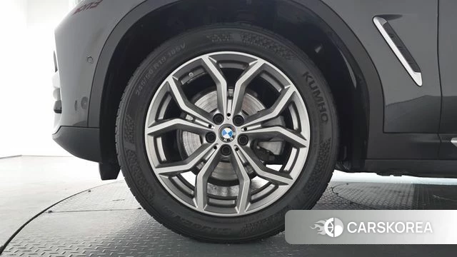 BMW X3 (G01) id 4717936 из Кореи 30
