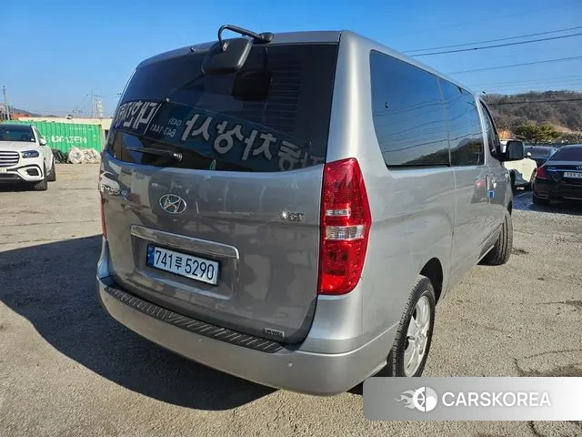 Hyundai The New Grand Starex id 3570765 из Кореи 13