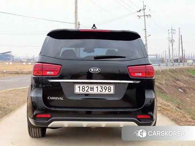 Kia The New Carnival id 2603586 из Кореи 14