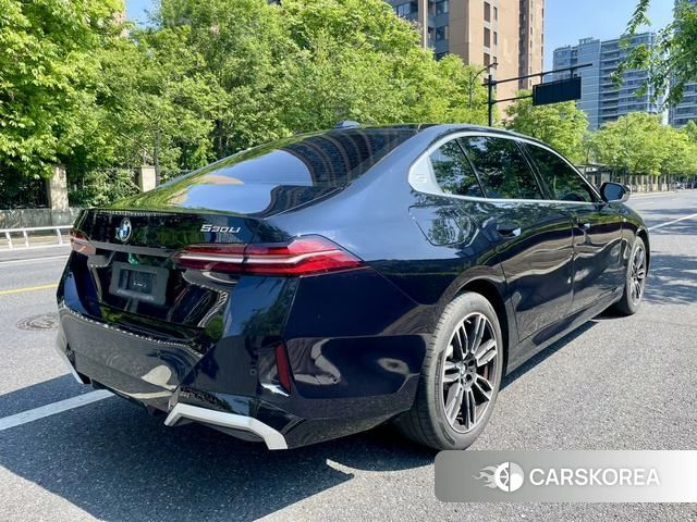 BMW 5 series id 4275241 из Китая 14