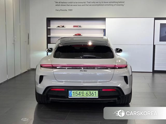Porsche Taycan 2025 Серебряный из Кореи, фото 6