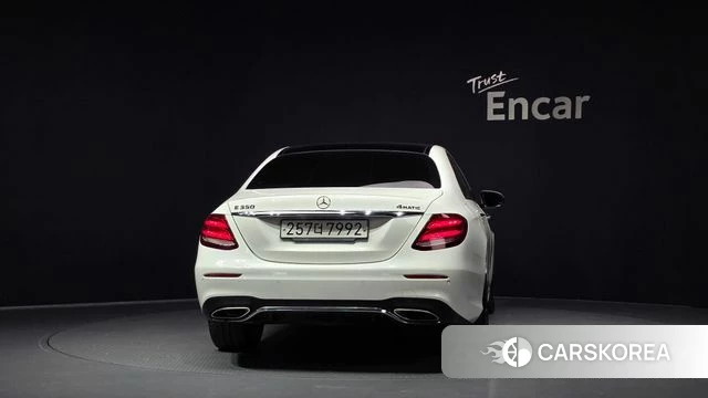 Mercedes-Benz E-Class W213 id 4794569 из Кореи 28