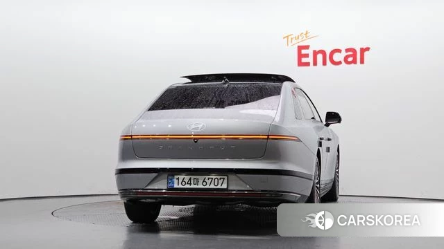 Hyundai Grandeur Hybrid (GN7) id 4710589 из Кореи 14