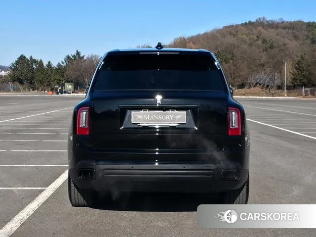 Rolls-Royce Cullinan id 3621860 из Кореи 14