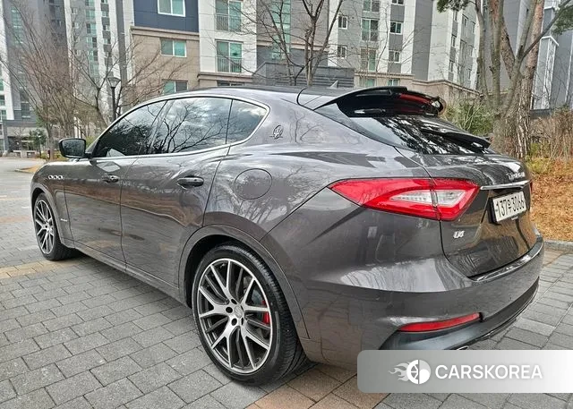 Maserati Levante id 3747482 из Кореи 14