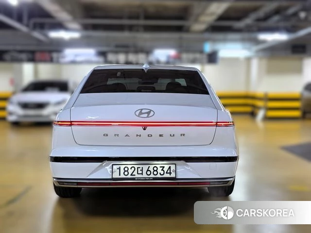 Hyundai Grandeur (GN7) id 3891112 из Кореи 14