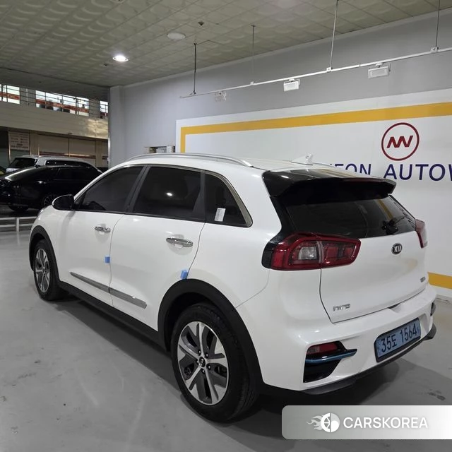 Kia Niro EV id 4309945 из Кореи 13