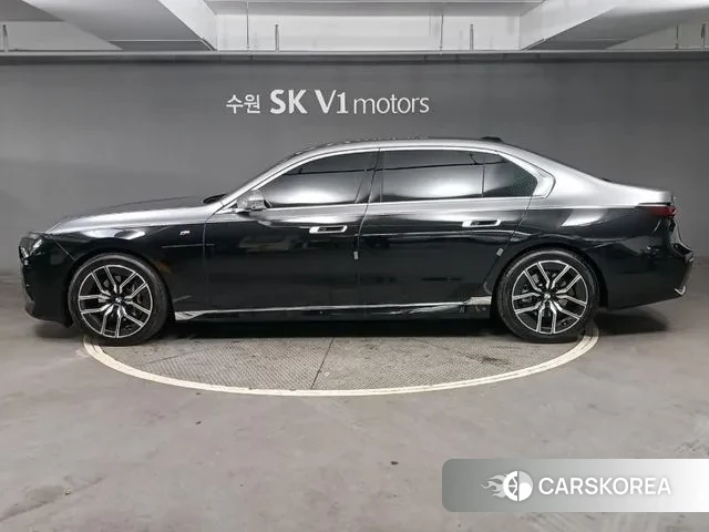 BMW 7 Series (G70) id 3431301 из Кореи 14