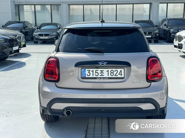 Mini Cooper 2023 Розовый из Кореи, фото 4