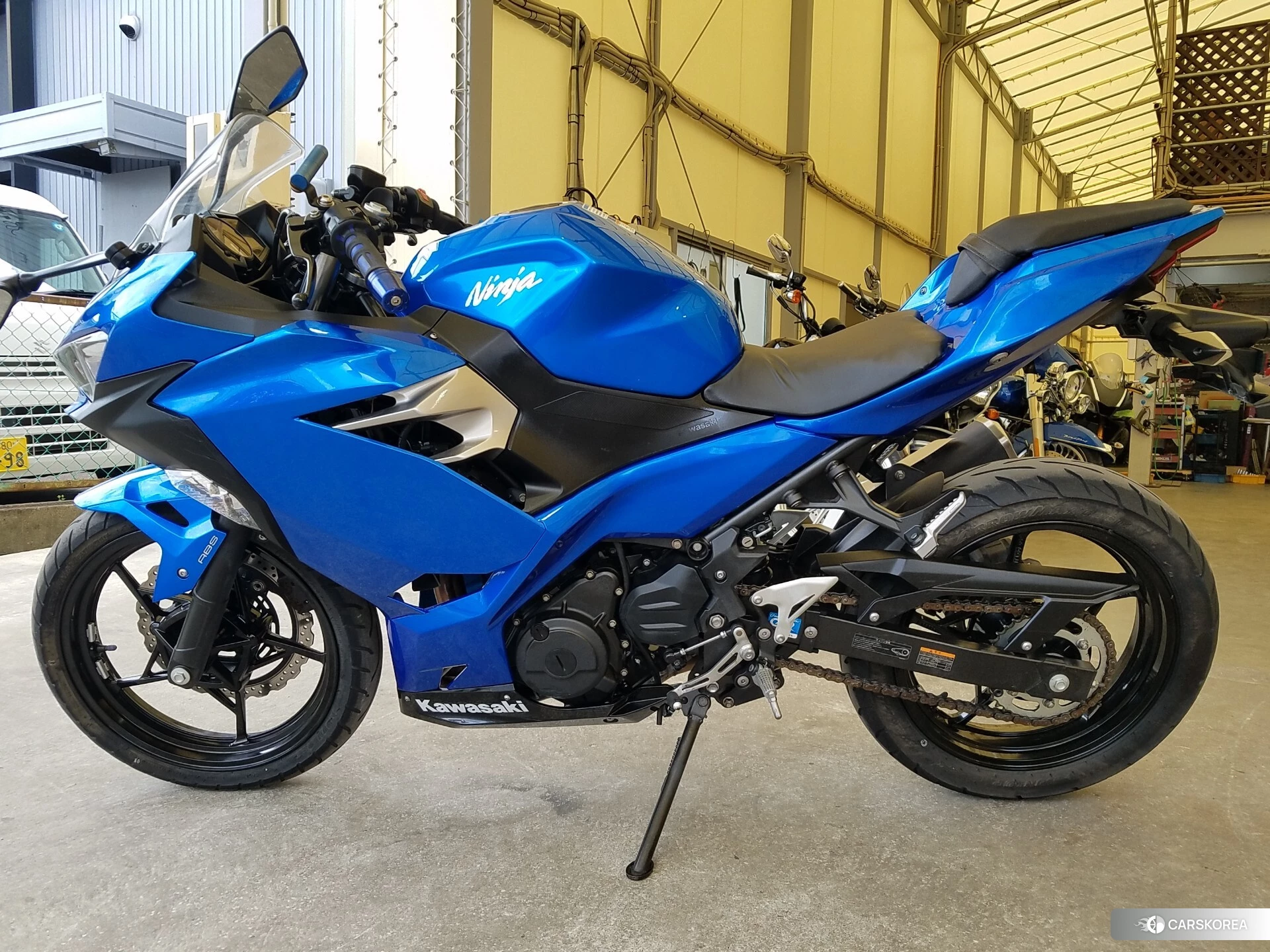 Проданный Kawasaki NINJA 250 2018 из Японии