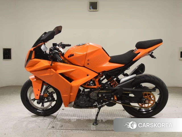 KTM RC 390 2023 из Японии
