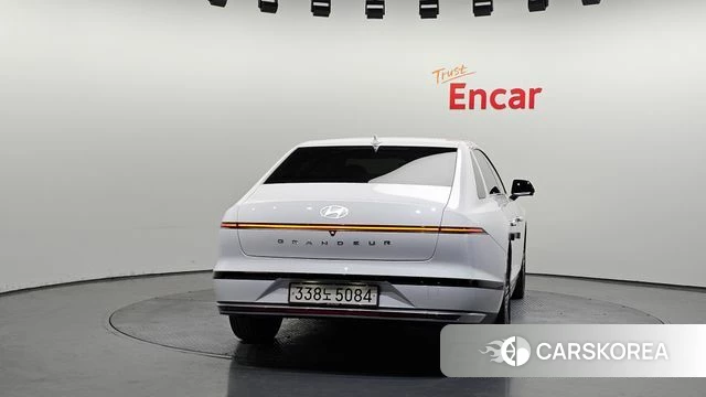 Hyundai Grandeur Hybrid (GN7) id 3940219 из Кореи 14