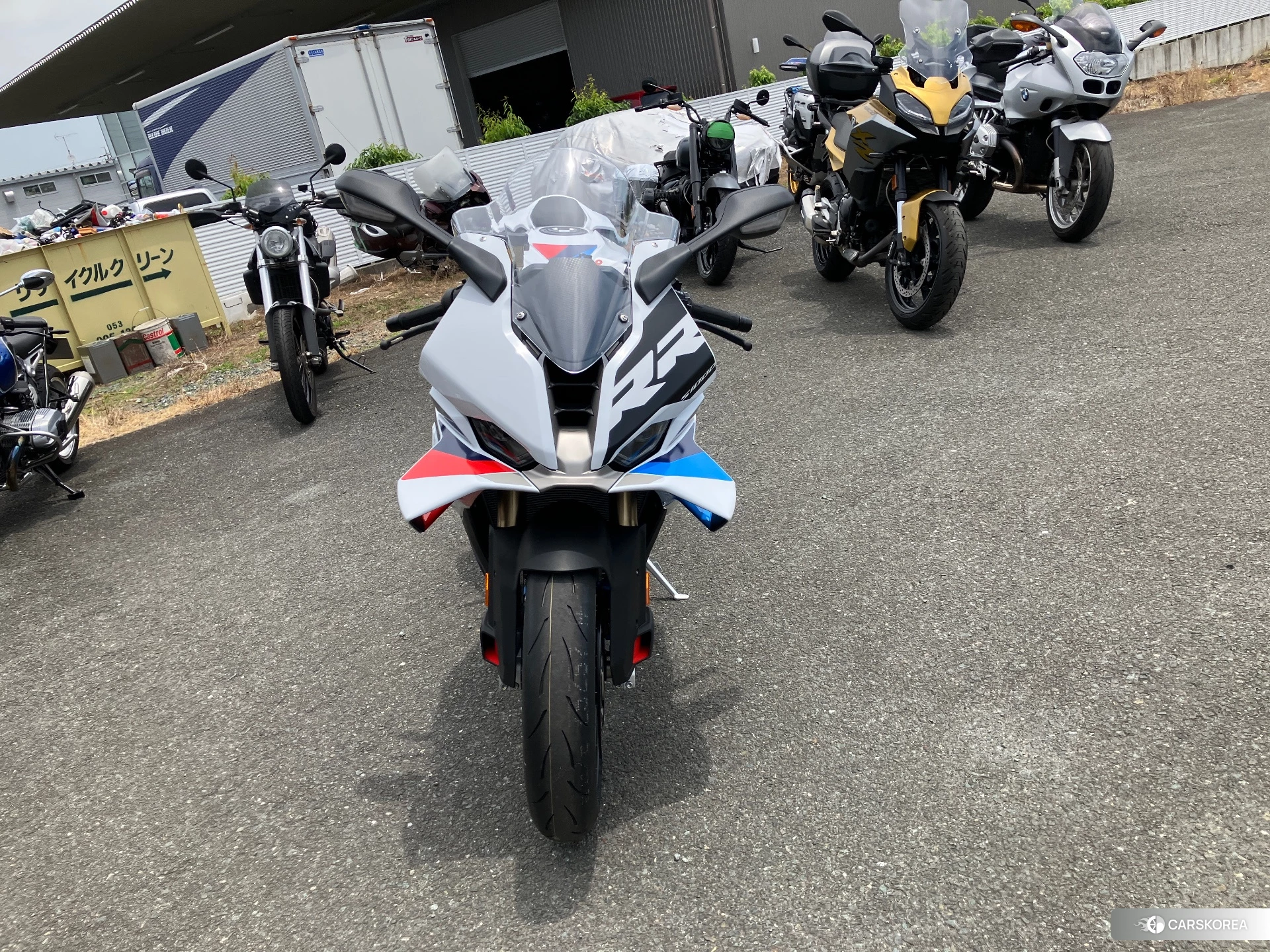 BMW S1000RR 2026 из Японии