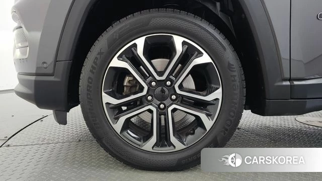 Jeep Compass 2nd Generation id 4518018 из Кореи 29