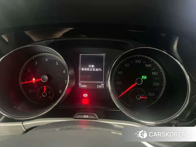 Volkswagen Touran L 2021 Белый из Китая, фото 6