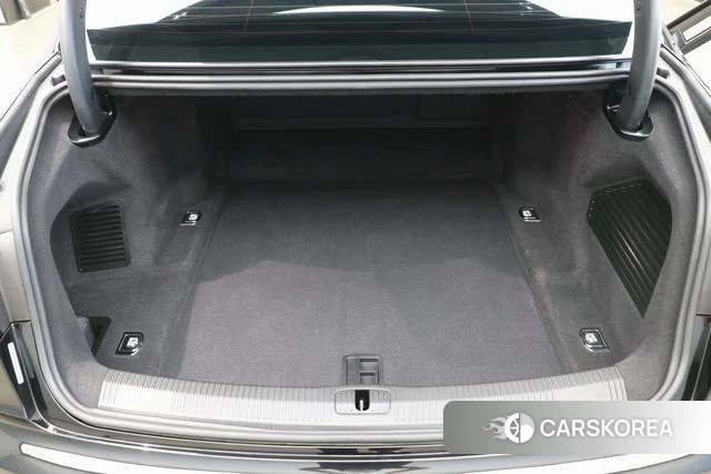 Audi A8 id 4278944 из Китая 25