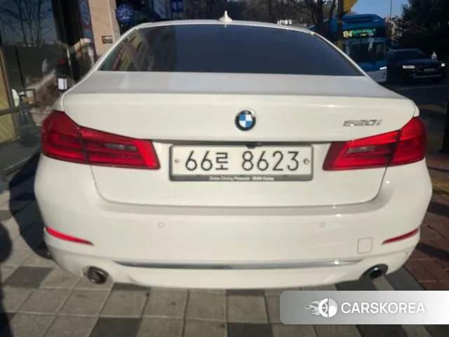 BMW 5 Series (G30) id 3757519 из Кореи 8