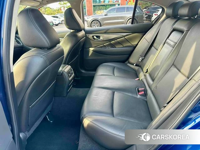 Infiniti Q50L id 4221833 из Китая 15